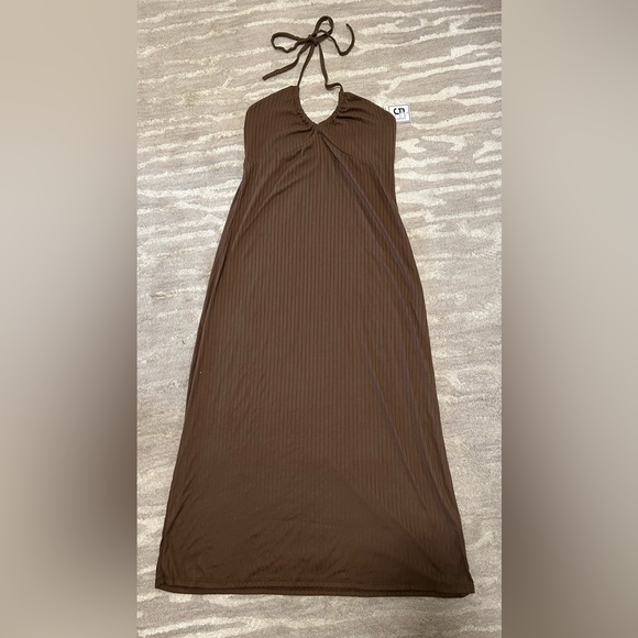 5B Dresses & Skirts - 5B Chic Halter Neck Brown Maxi Dress, Large